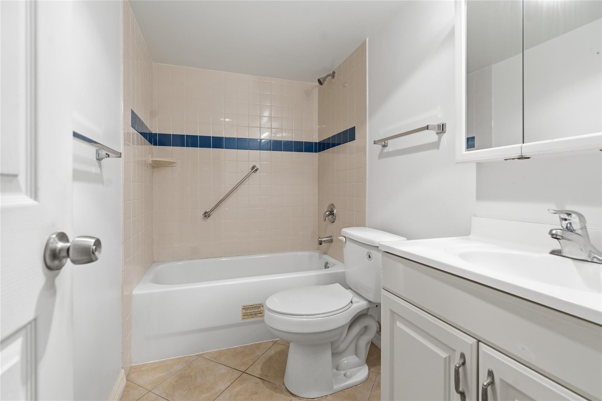 140 S Cypress Road 113, Pompano Beach, FL 33060 — photo 6 of 12
