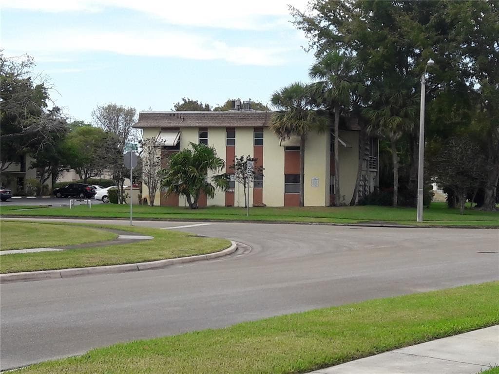 5515 N Lakewood Circle 122, Margate, FL 33063 — photo 15 of 16