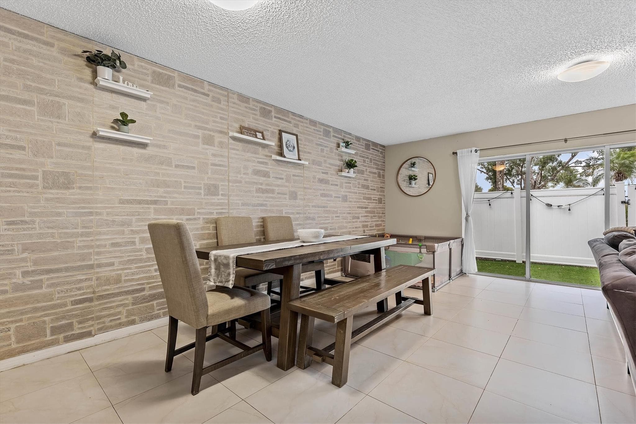 20815 NW 2nd Street 20815, Pembroke Pines, FL 33029 — photo 4 of 48