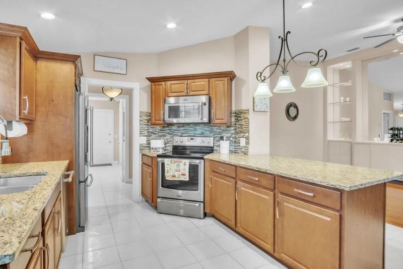 1531 NW Amherst Drive B, Port St. Lucie, FL 34986 — photo 15 of 40