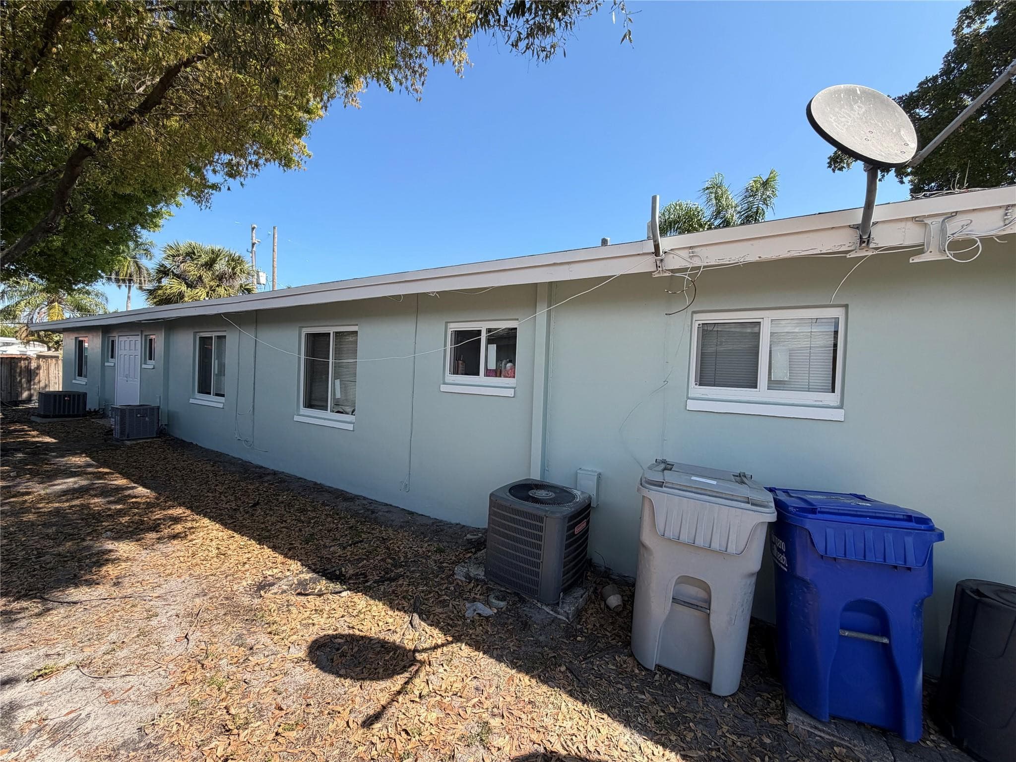 131 SW 14th Court, Pompano Beach, FL 33060 — photo 5 of 10