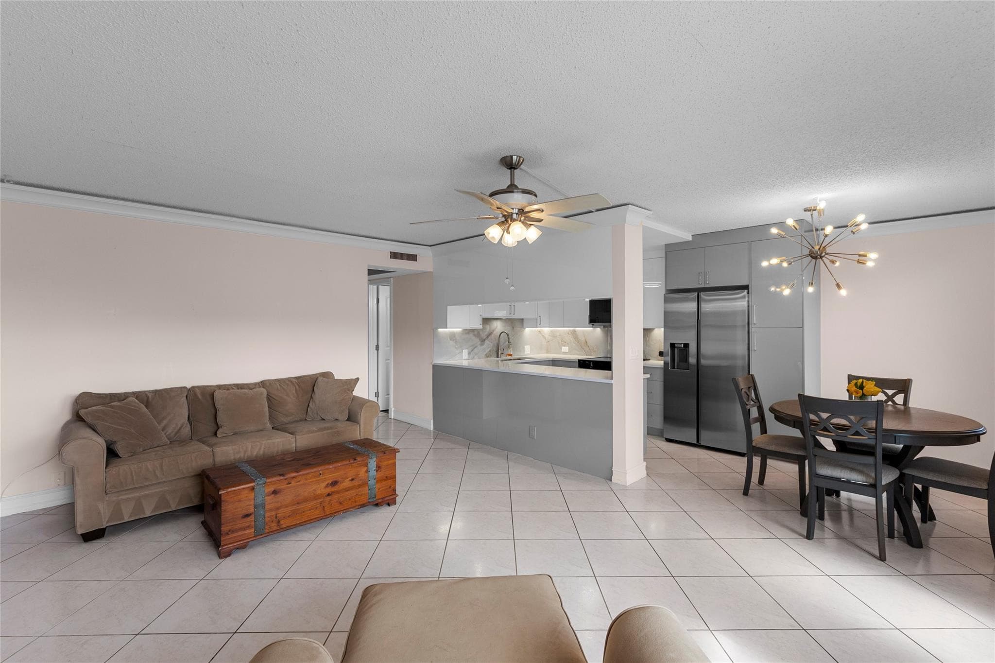 2122 Cambridge F 2122, Deerfield Beach, FL 33442 — photo 5 of 41