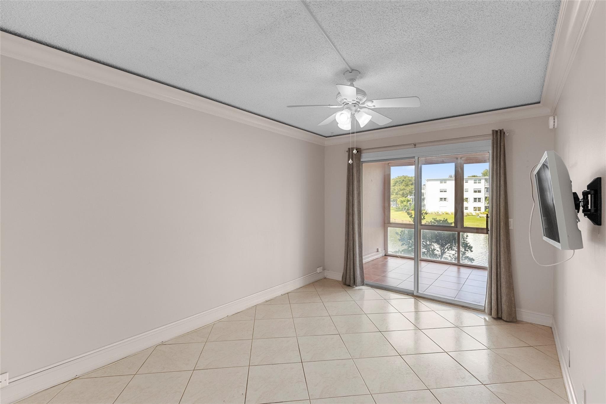 2122 Cambridge F 2122, Deerfield Beach, FL 33442 — photo 19 of 41