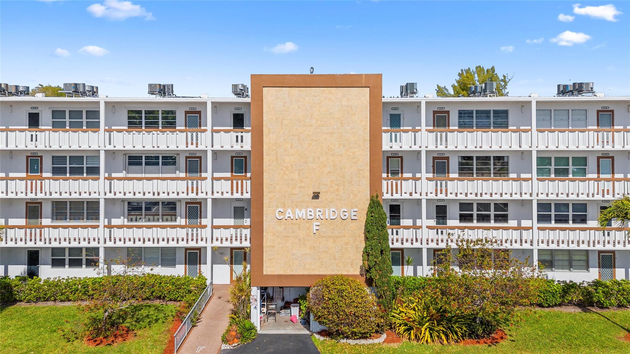 2122 Cambridge F 2122, Deerfield Beach, FL 33442 — photo 37 of 41