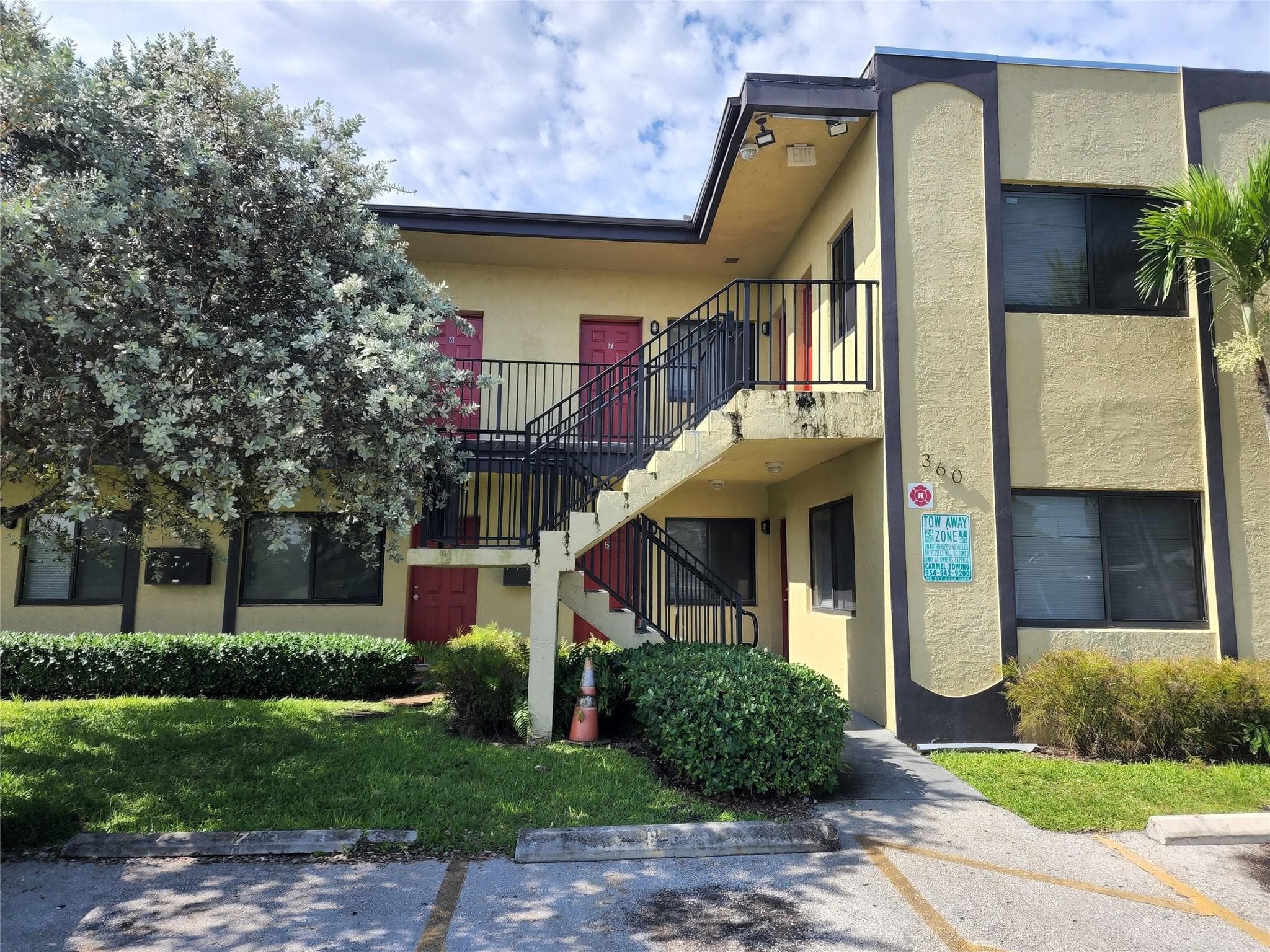 360 NW 8th Street 8, Pompano Beach, FL 33060 — photo 14 of 14