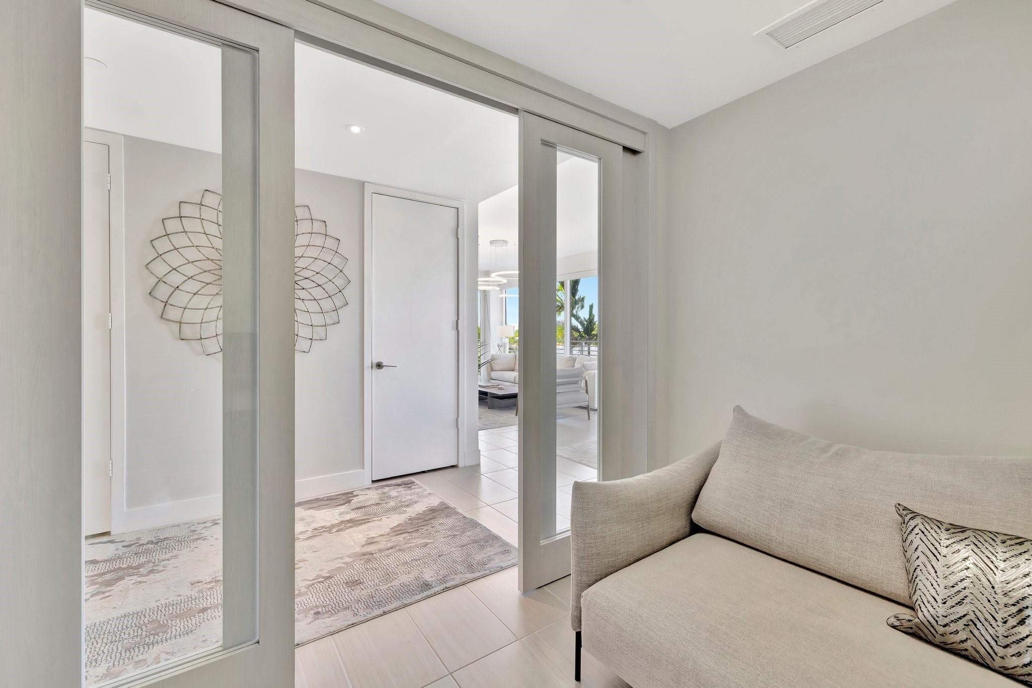 612 Bayshore Drive 301, Fort Lauderdale, FL 33304 — photo 37 of 77