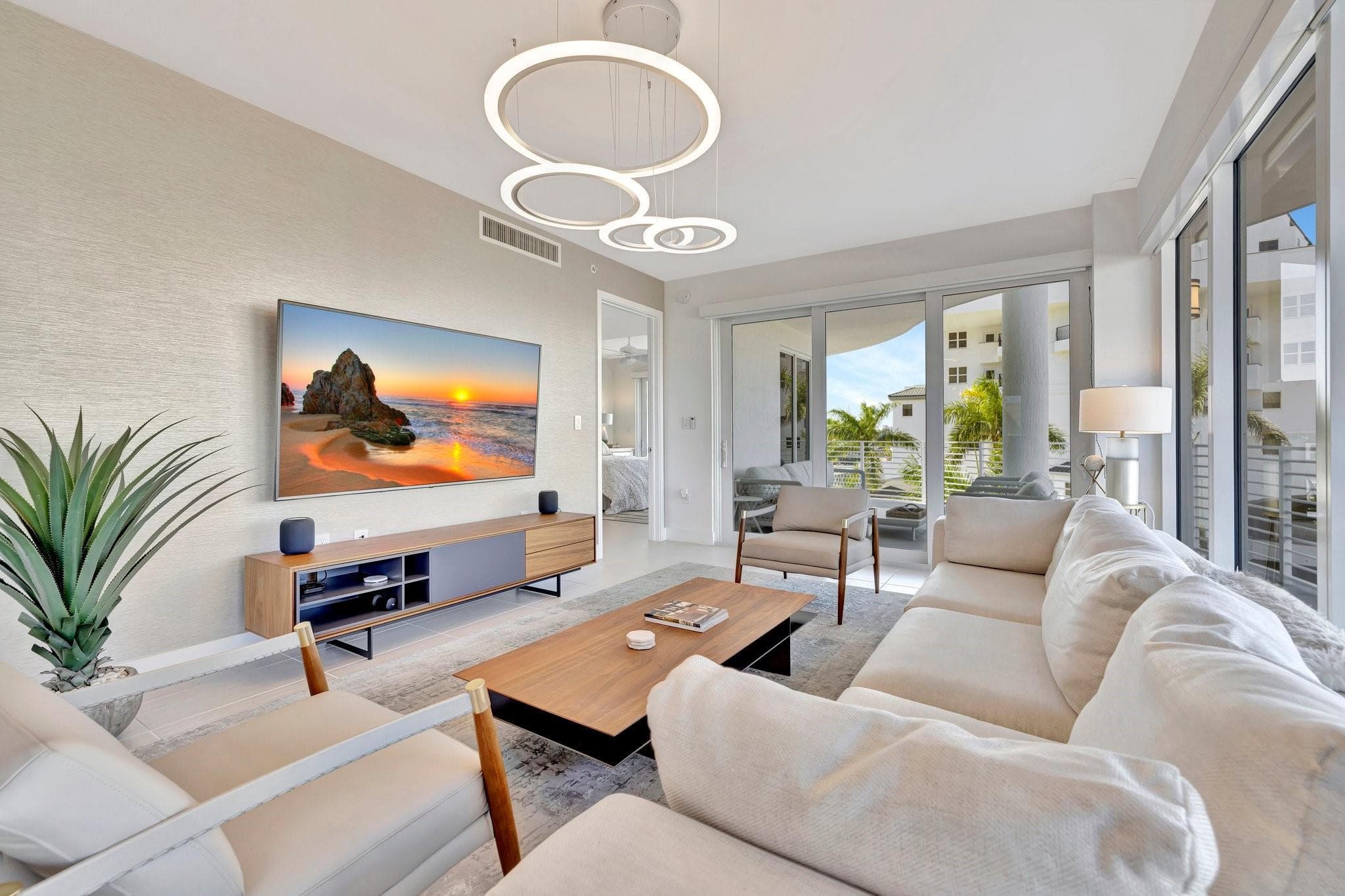 612 Bayshore Drive 301, Fort Lauderdale, FL 33304 — photo 13 of 77