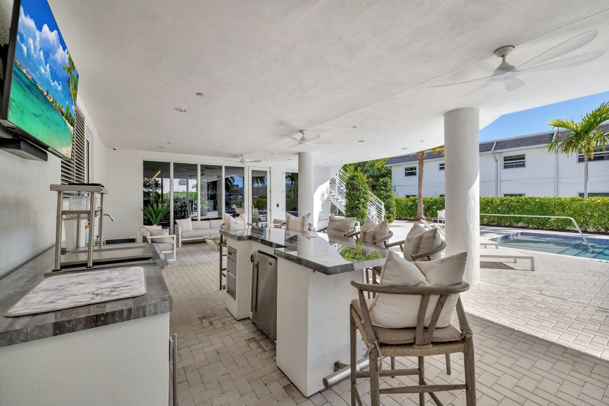 612 Bayshore Drive 301, Fort Lauderdale, FL 33304 — photo 60 of 77