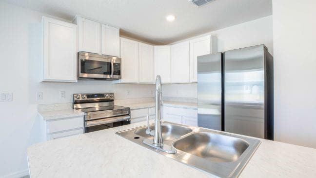 7755 105th Avenue, Vero Beach, FL 32967 — photo 18 of 32