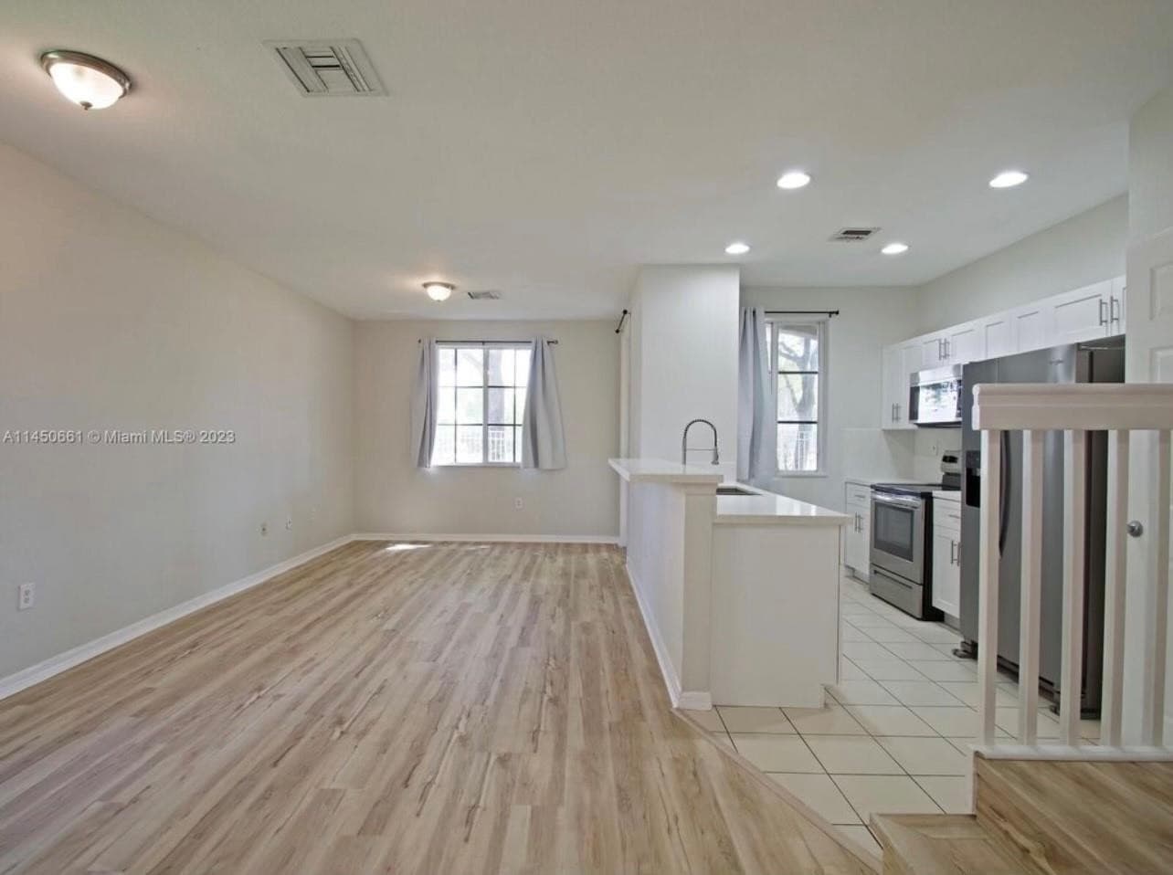 6030 SW 19th Place, North Lauderdale, FL 33068 — photo 2 of 12