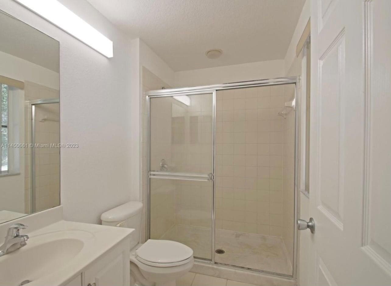 6030 SW 19th Place, North Lauderdale, FL 33068 — photo 4 of 12