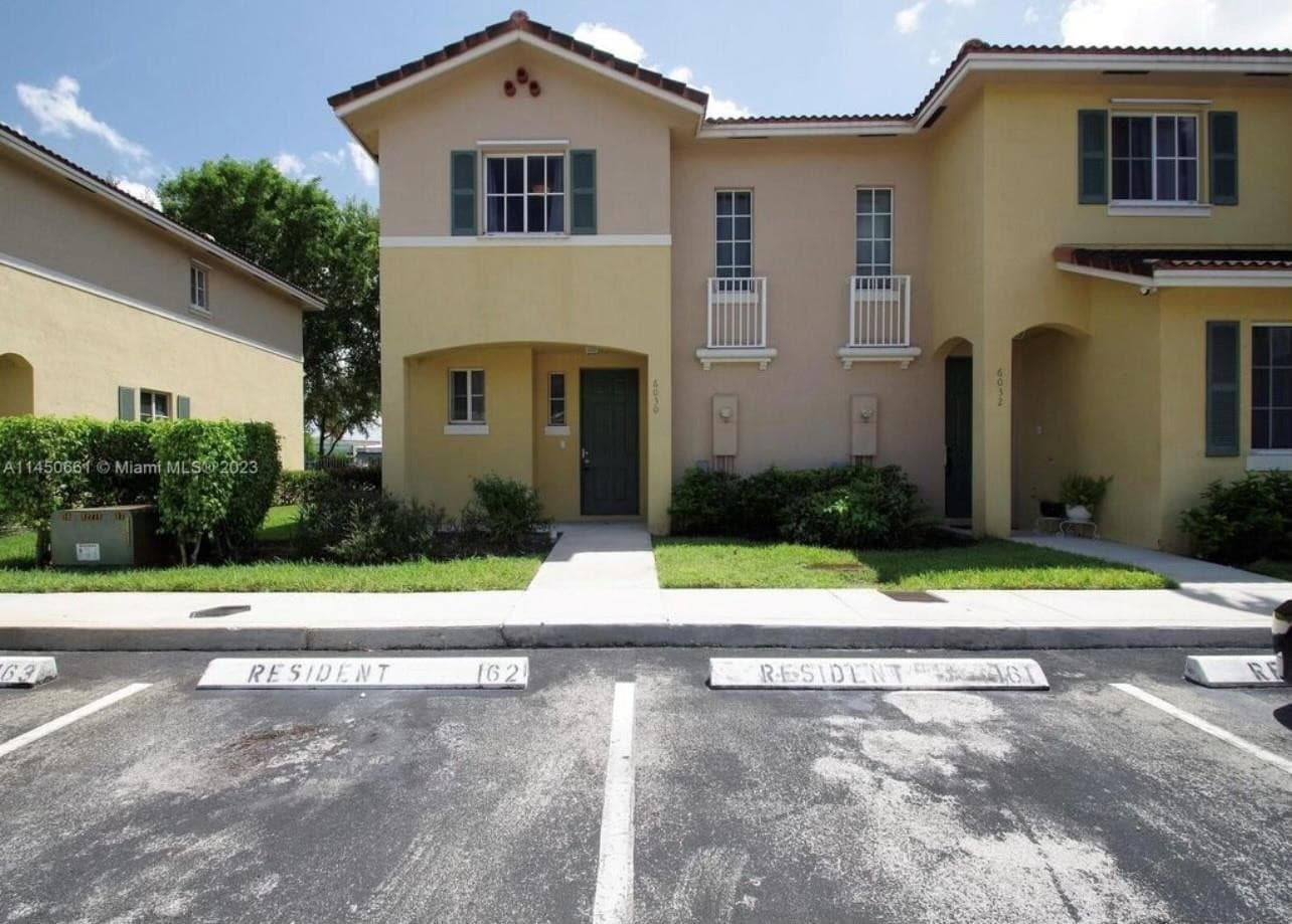 6030 SW 19th Place, North Lauderdale, FL 33068 — photo 10 of 12