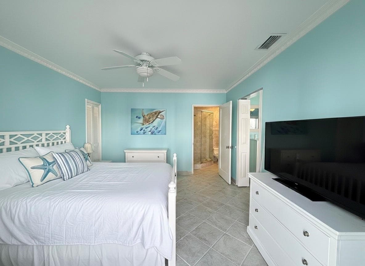 1187 Hillsboro Mile 9e, Hillsboro Beach, FL 33062 — photo 32 of 63