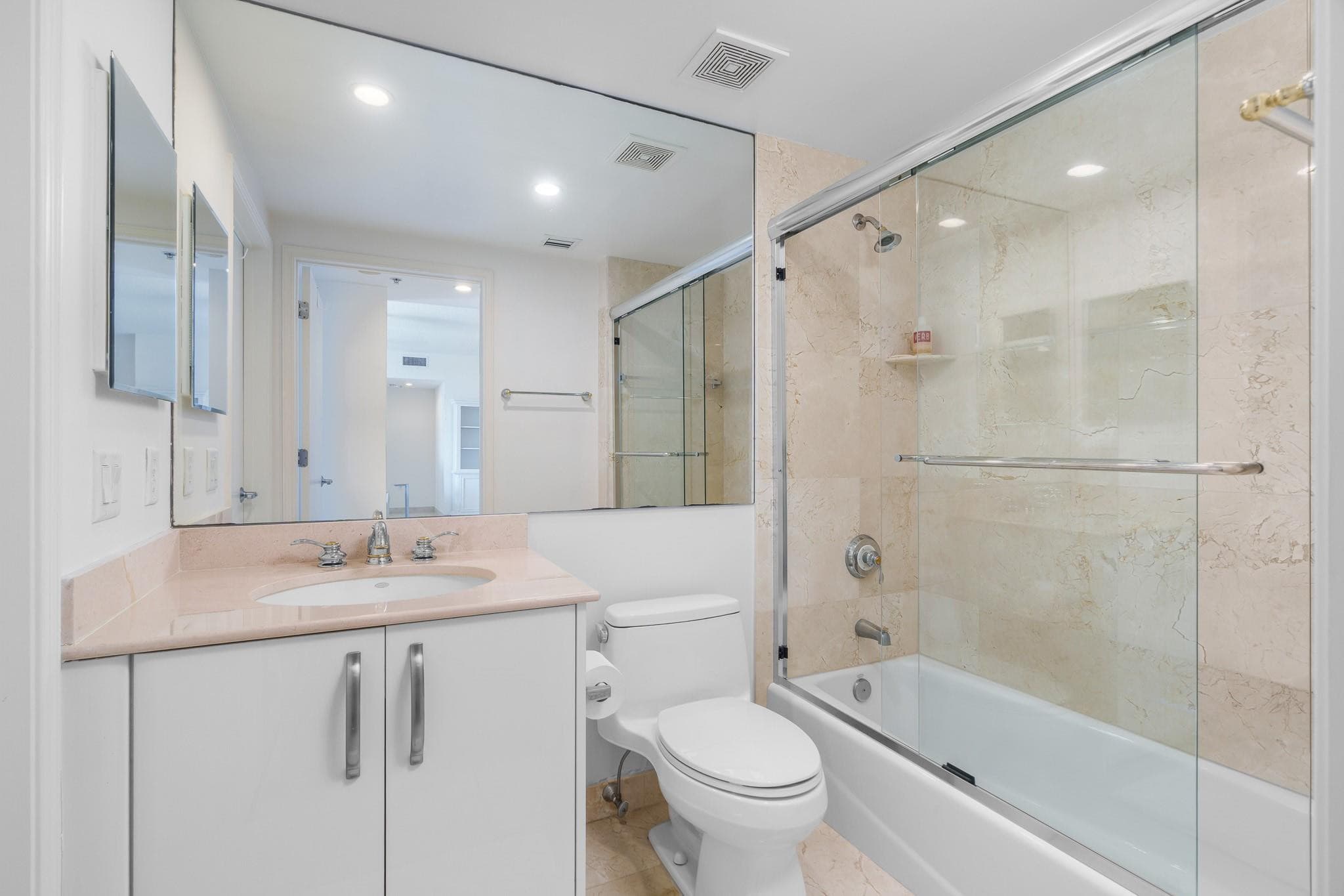 2051 SE 3rd Street 307, Deerfield Beach, FL 33441 — photo 22 of 40