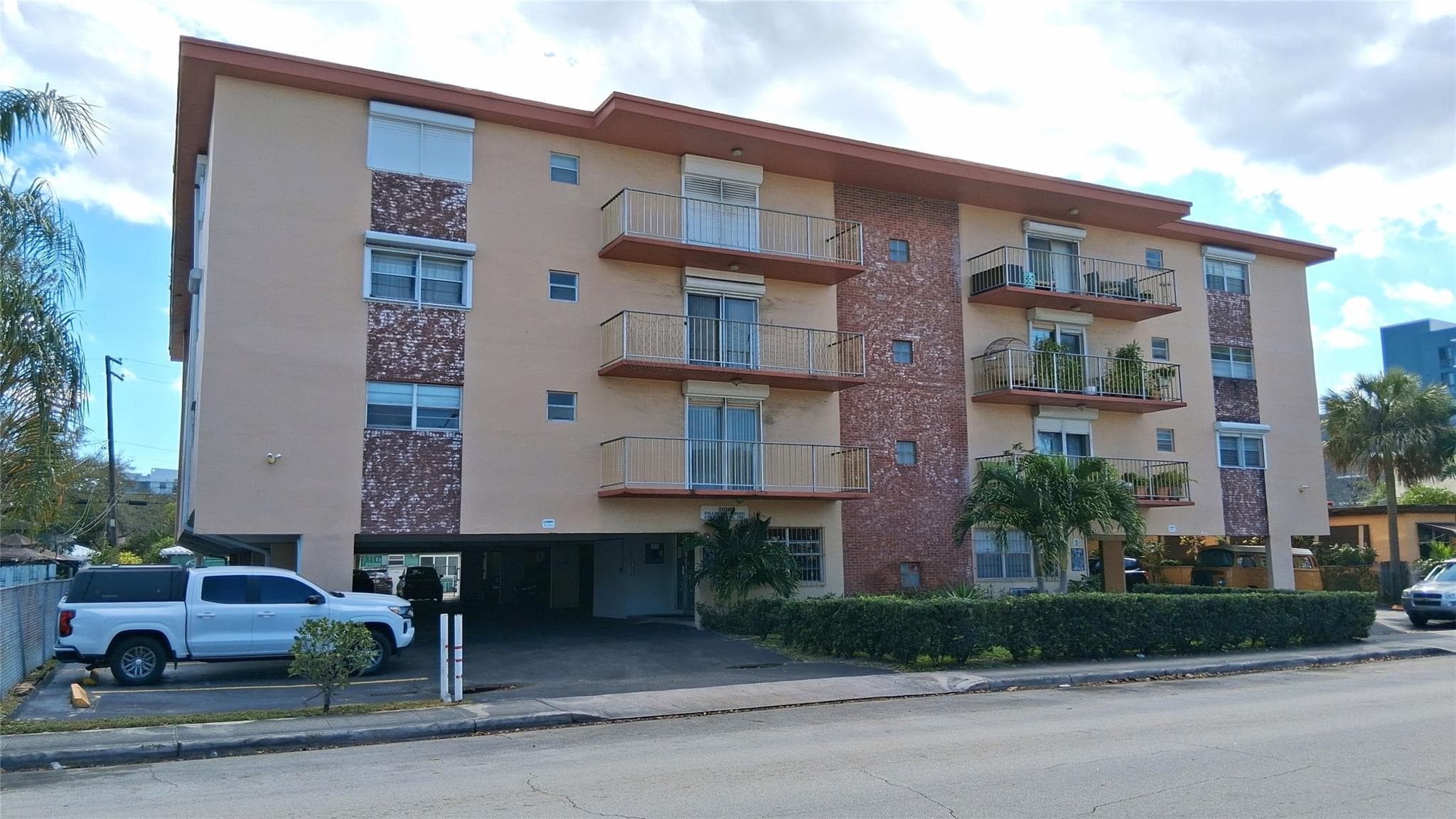 2010 Fillmore Street 303, Hollywood, FL 33020 — photo 3 of 43