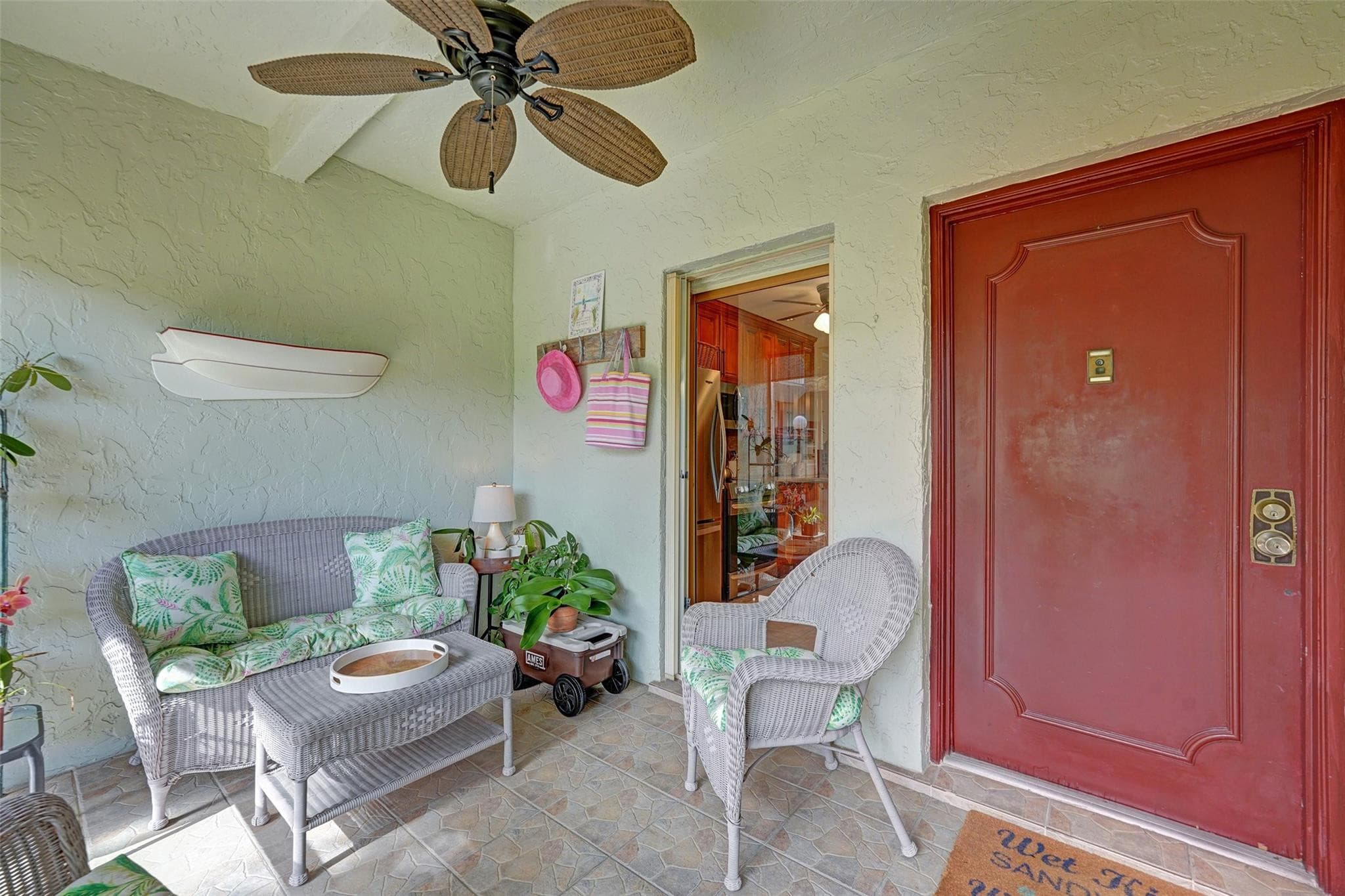 860 SE 6th Avenue 402, Deerfield Beach, FL 33441 — photo 1 of 47