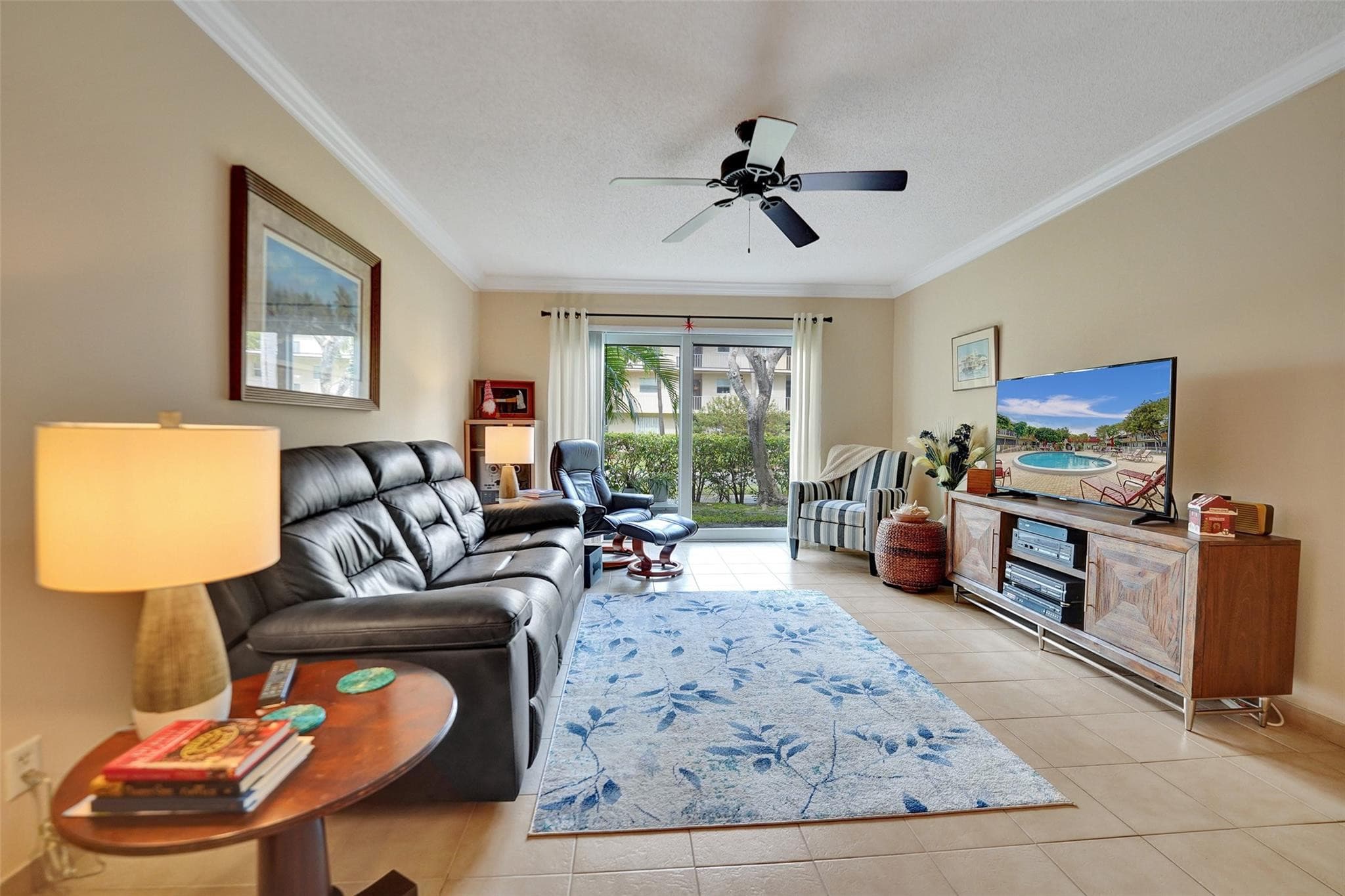 860 SE 6th Avenue 402, Deerfield Beach, FL 33441 — photo 18 of 47