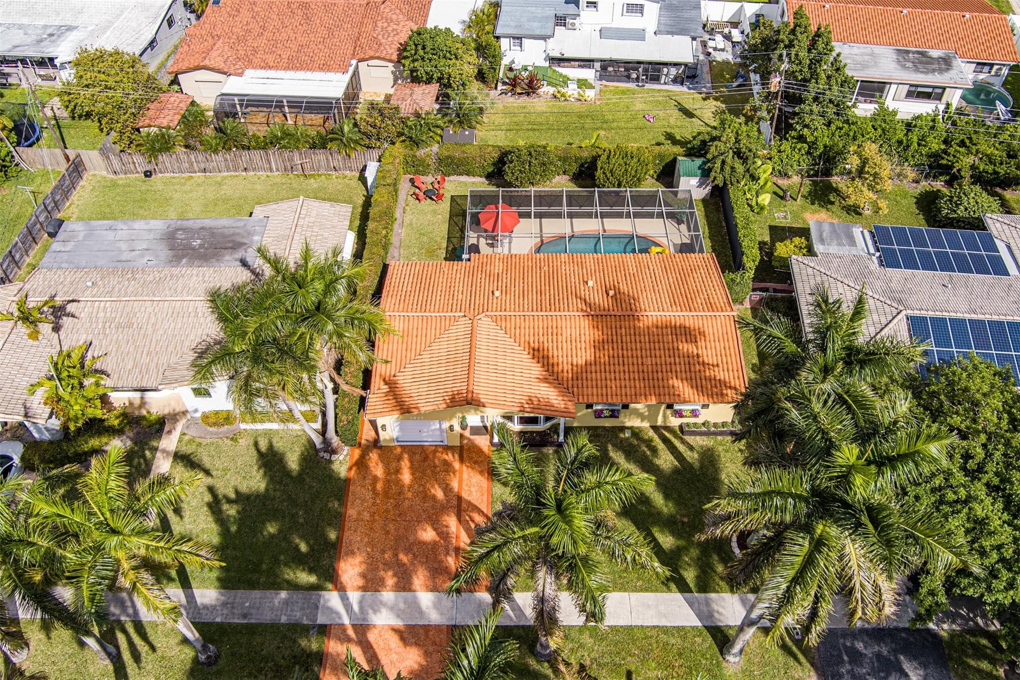 1017 NE 4th Street, Hallandale Beach, FL 33009 — photo 5 of 60