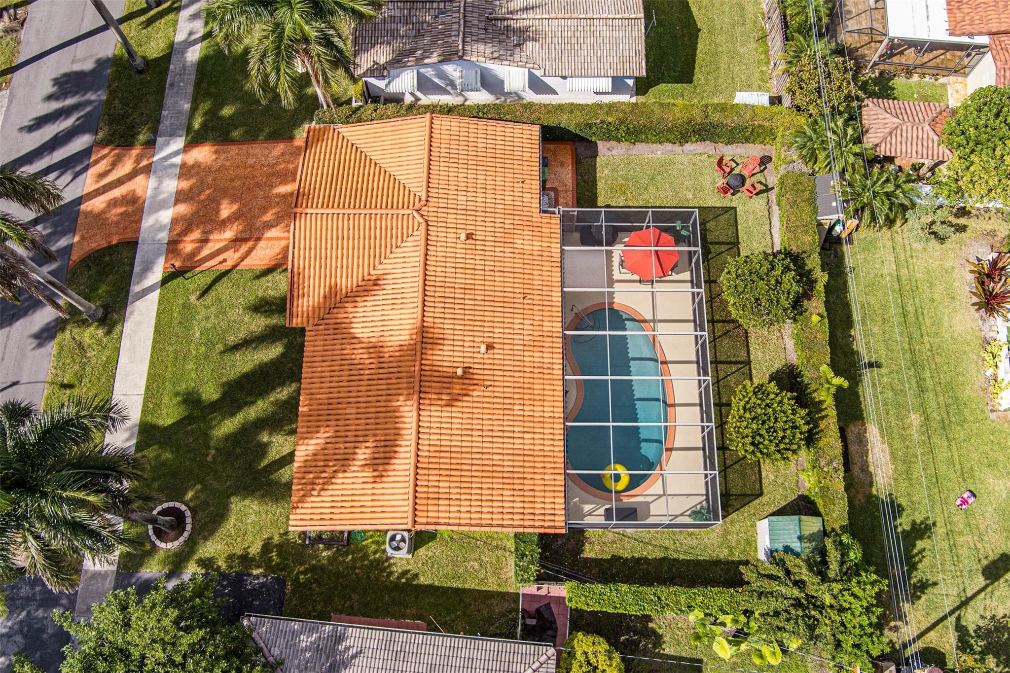 1017 NE 4th Street, Hallandale Beach, FL 33009 — photo 8 of 60
