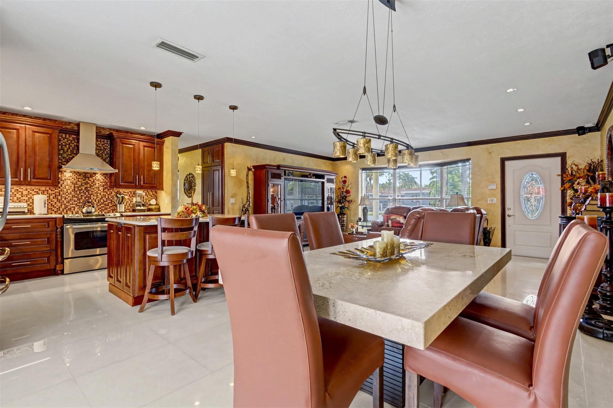 1017 NE 4th Street, Hallandale Beach, FL 33009 — photo 24 of 60