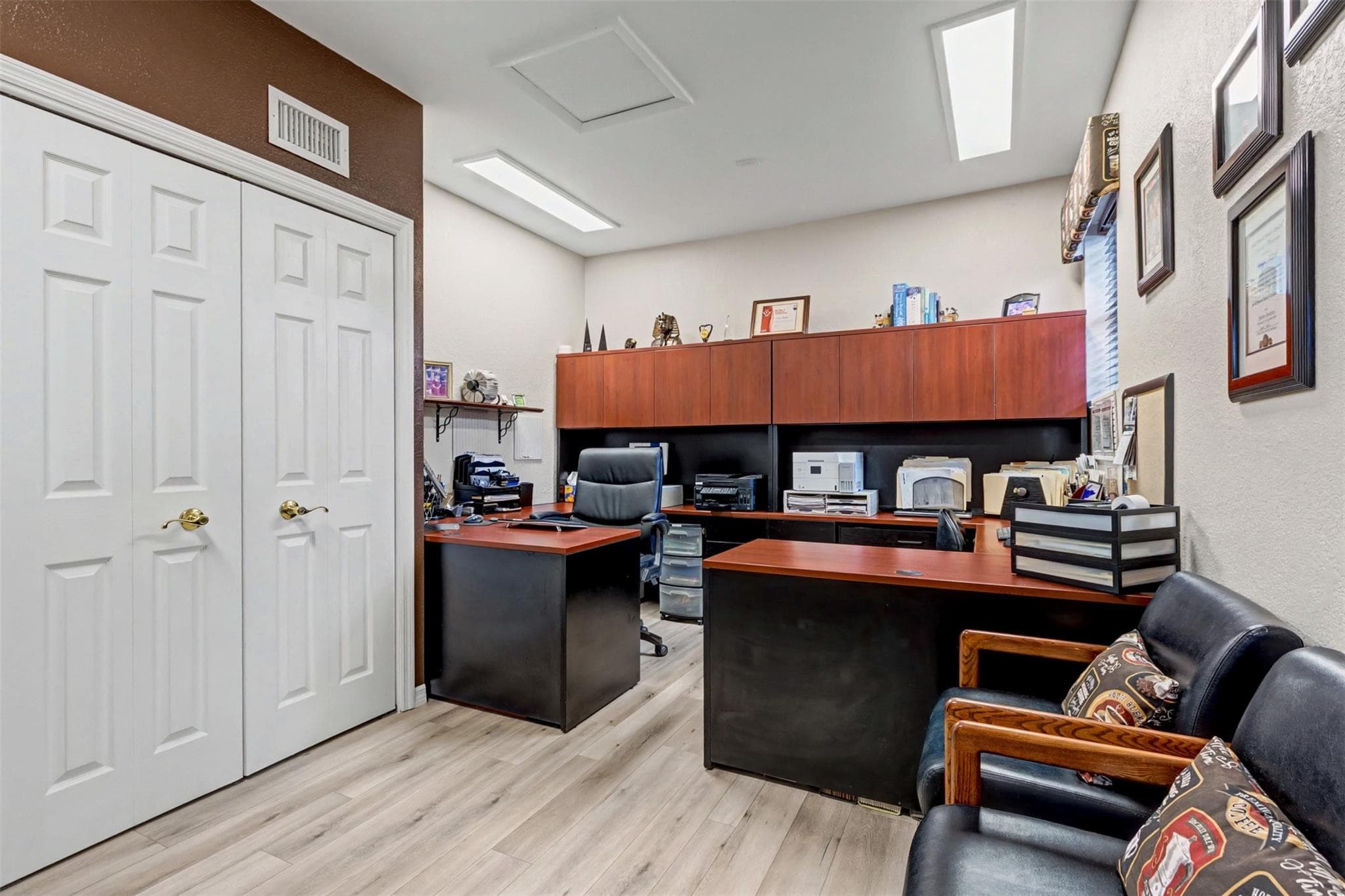1017 NE 4th Street, Hallandale Beach, FL 33009 — photo 49 of 60