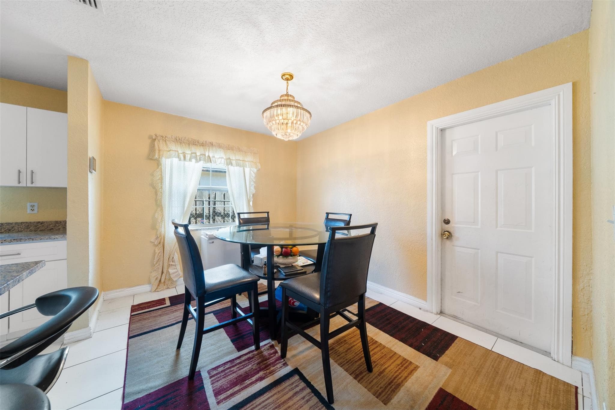 3095 NW 8th Street, Fort Lauderdale, FL 33311 — photo 9 of 15