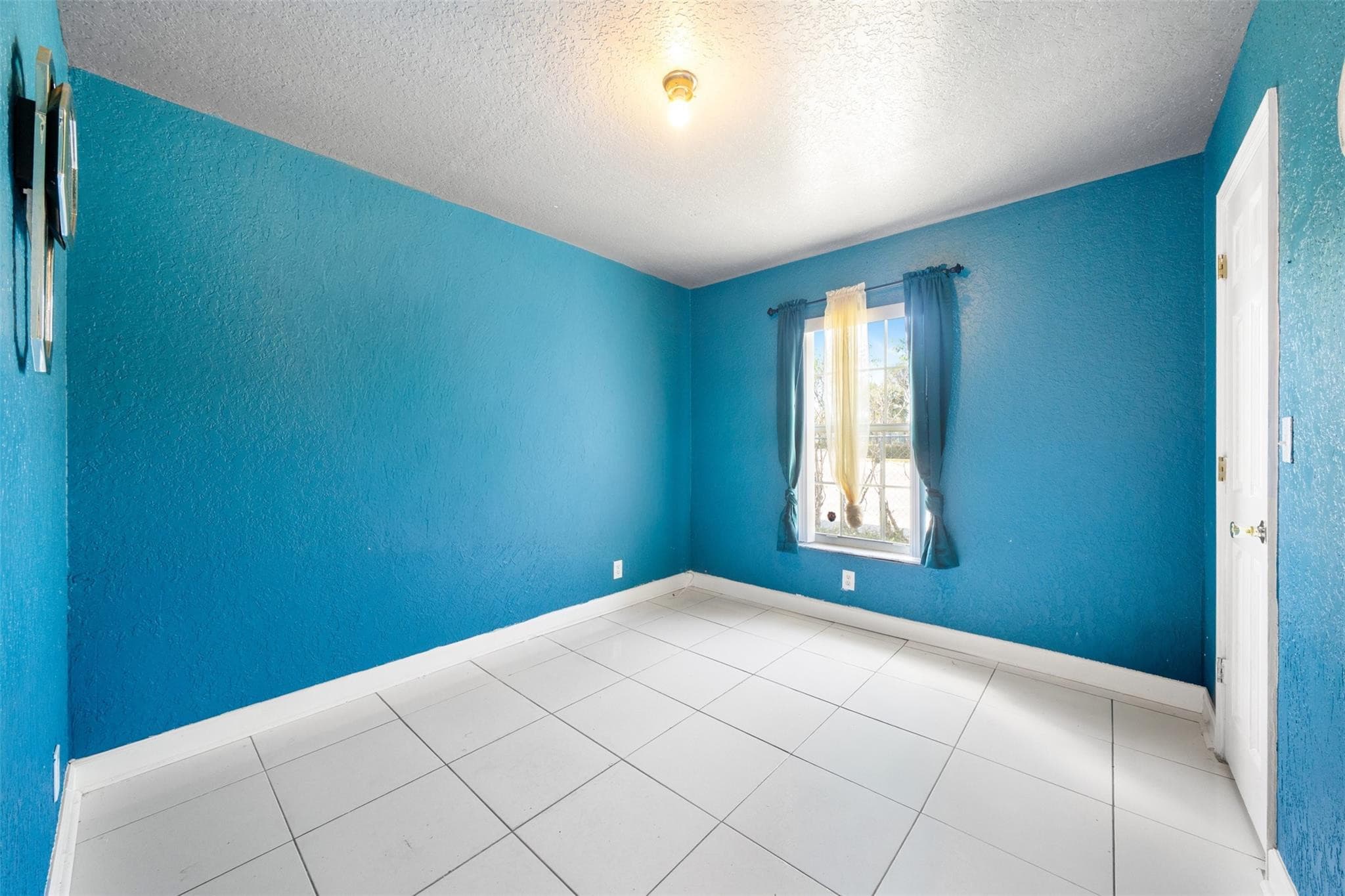 3095 NW 8th Street, Fort Lauderdale, FL 33311 — photo 11 of 15