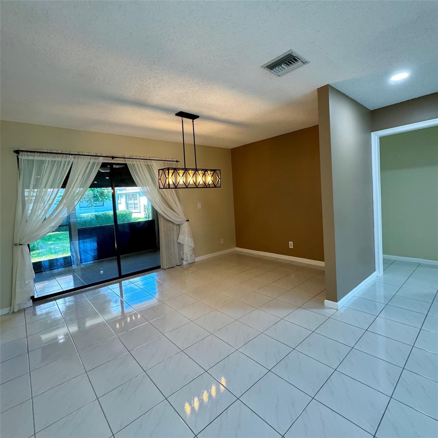 9870 Pecan Tree Drive B, Boynton Beach, FL 33436 — photo 9 of 24