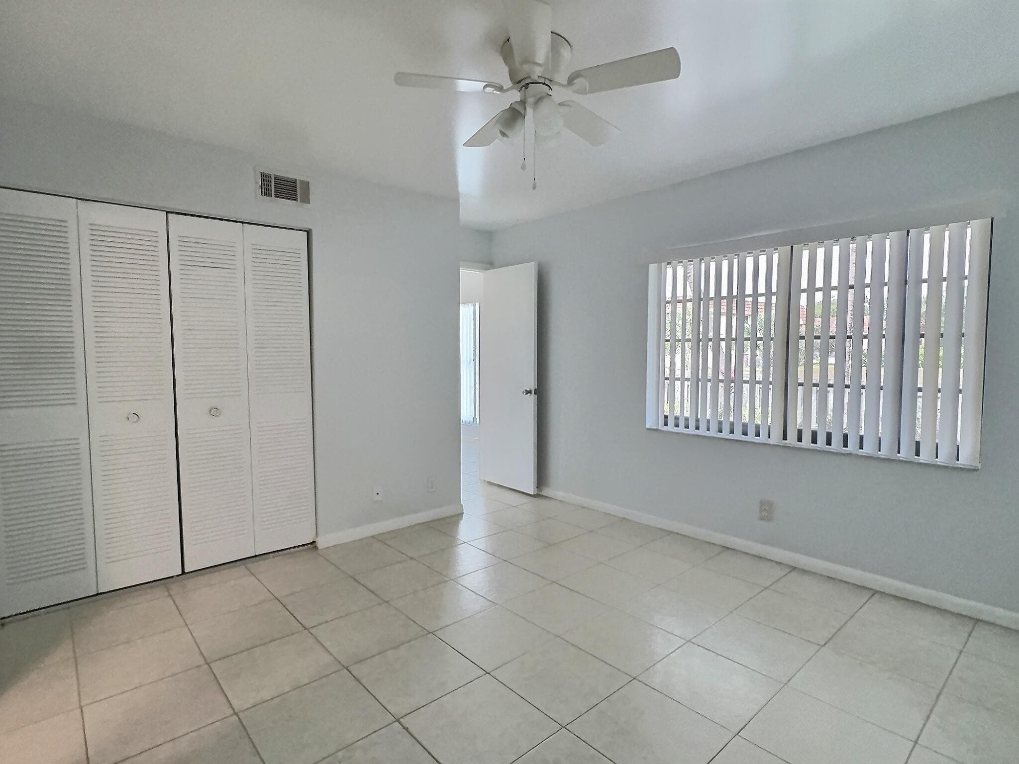 2652 Riverside Drive, Coral Springs, FL 33065 — photo 9 of 23
