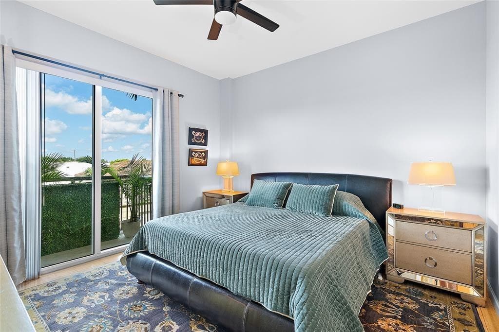 2633 NE 14th Avenue 112, Wilton Manors, FL 33334 — photo 14 of 43