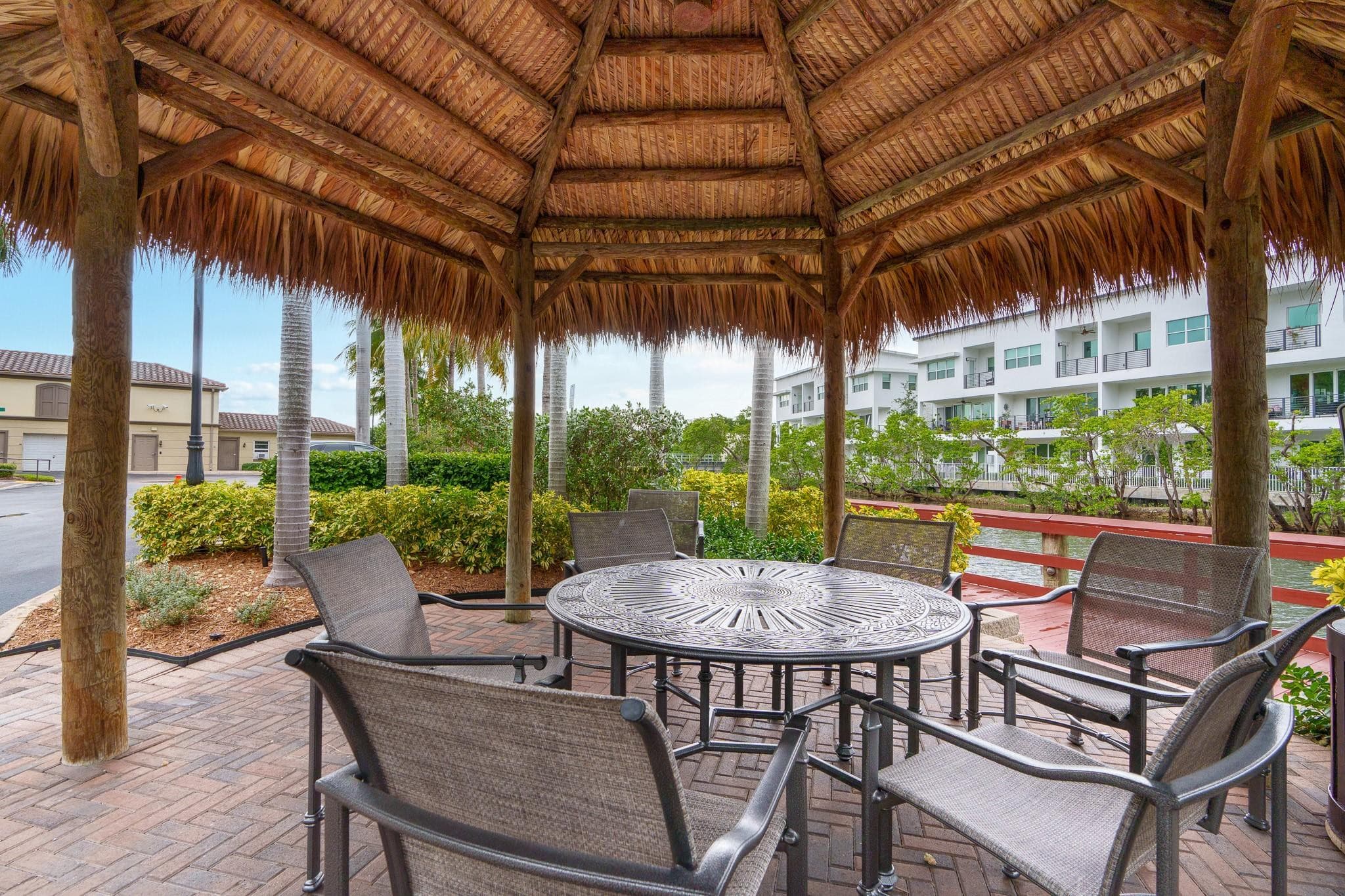 2633 NE 14th Avenue 112, Wilton Manors, FL 33334 — photo 39 of 43