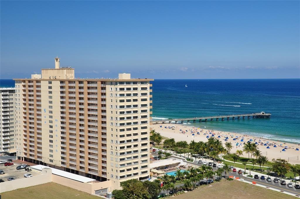 111 N Pompano Beach Boulevard 304, Pompano Beach, FL 33062 — photo 1 of 36
