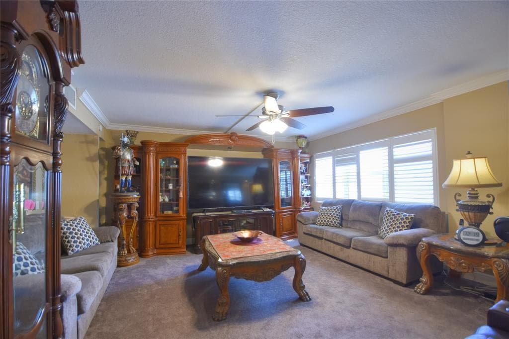 111 N Pompano Beach Boulevard 304, Pompano Beach, FL 33062 — photo 5 of 36