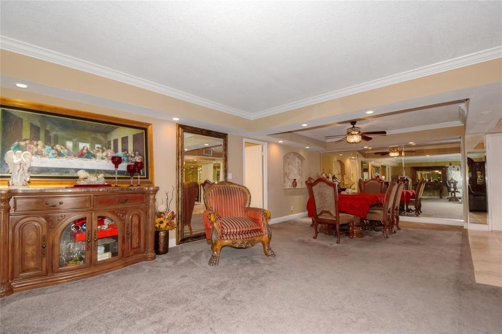 111 N Pompano Beach Boulevard 304, Pompano Beach, FL 33062 — photo 6 of 36