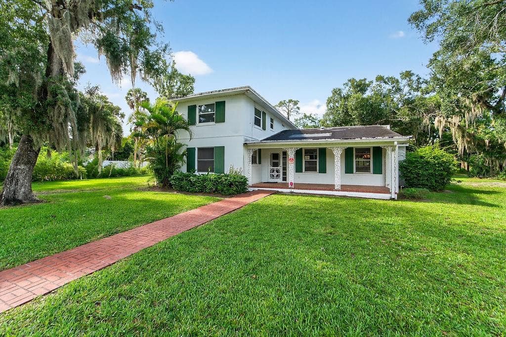 5240 20th Street, Vero Beach, FL 32966 — photo 3 of 83