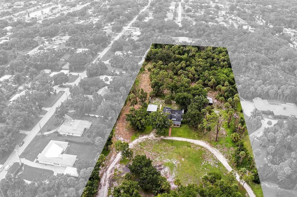 5240 20th Street, Vero Beach, FL 32966 — photo 7 of 83