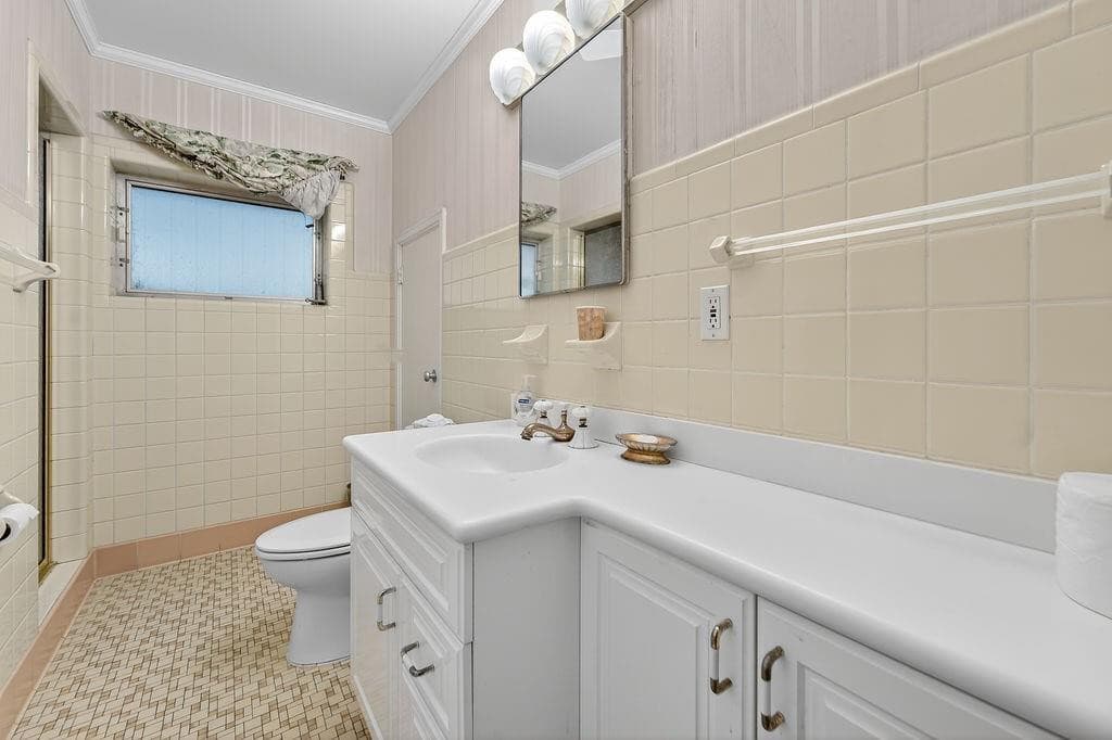 5240 20th Street, Vero Beach, FL 32966 — photo 16 of 83