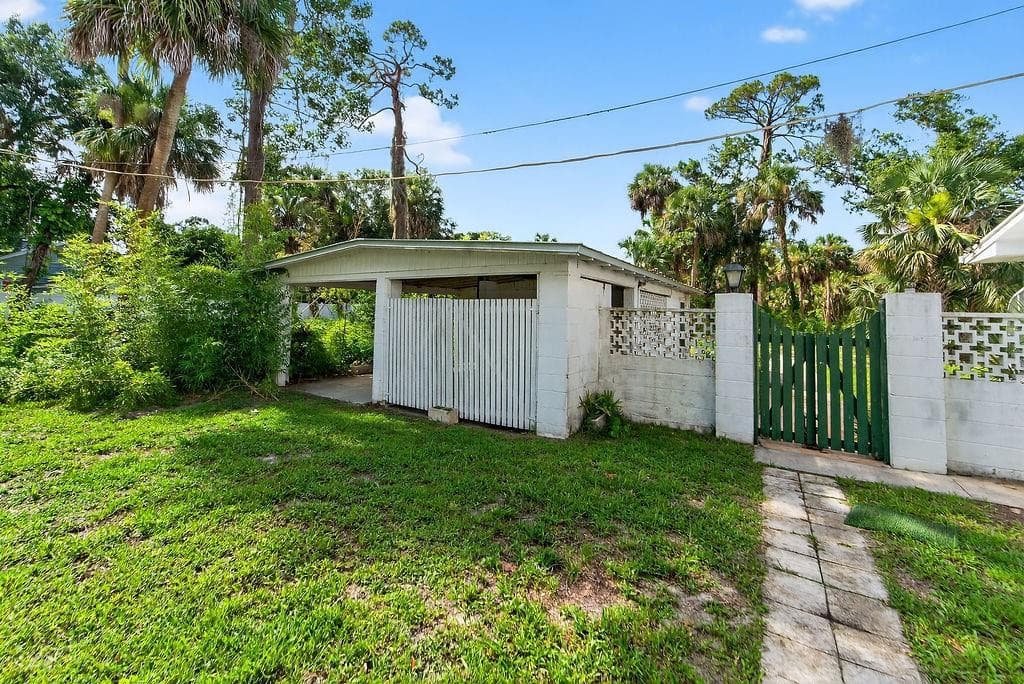 5240 20th Street, Vero Beach, FL 32966 — photo 43 of 83