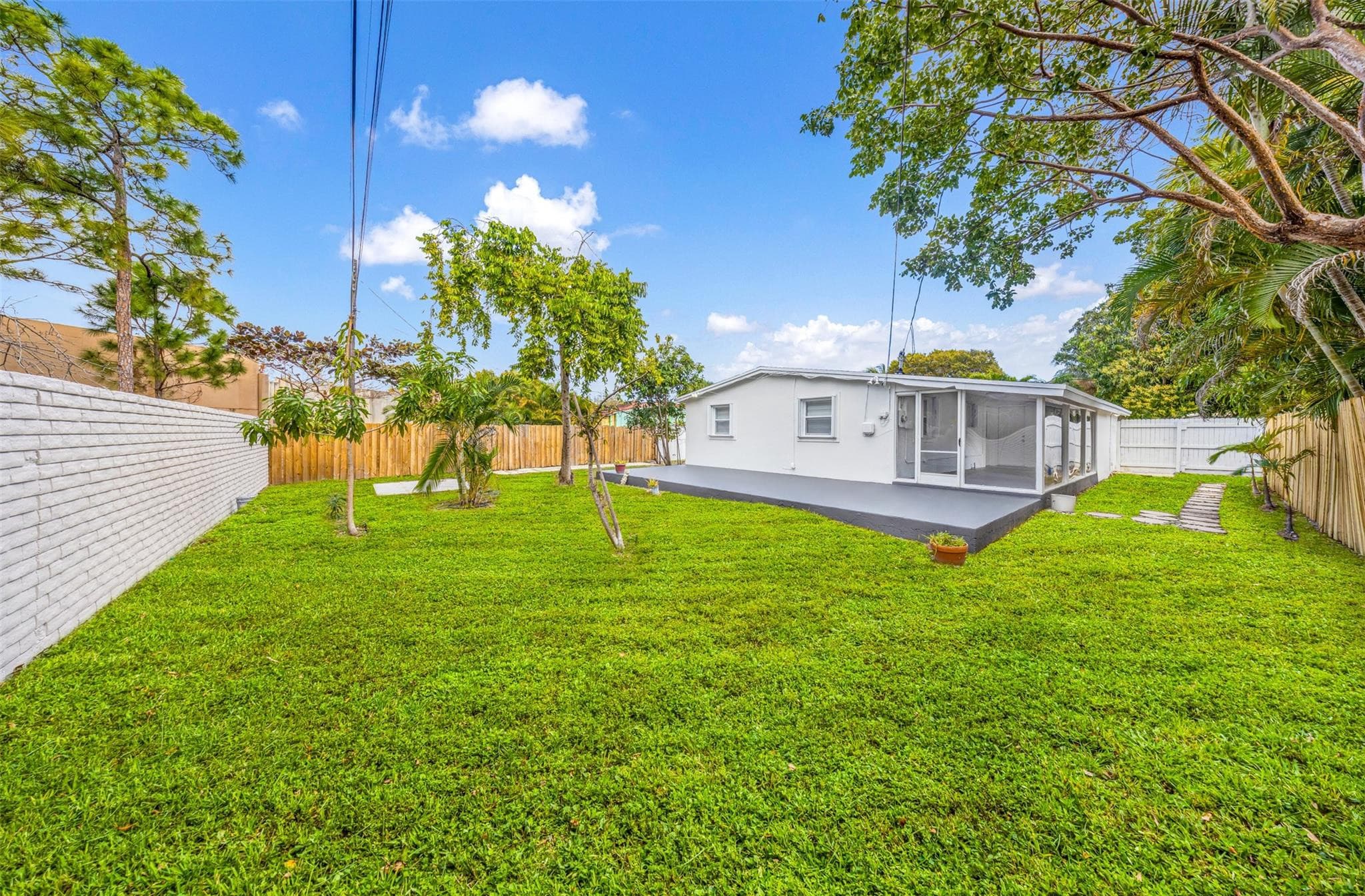 5921 NE 1st Avenue NE N/a, Oakland Park, FL 33334 — photo 6 of 31