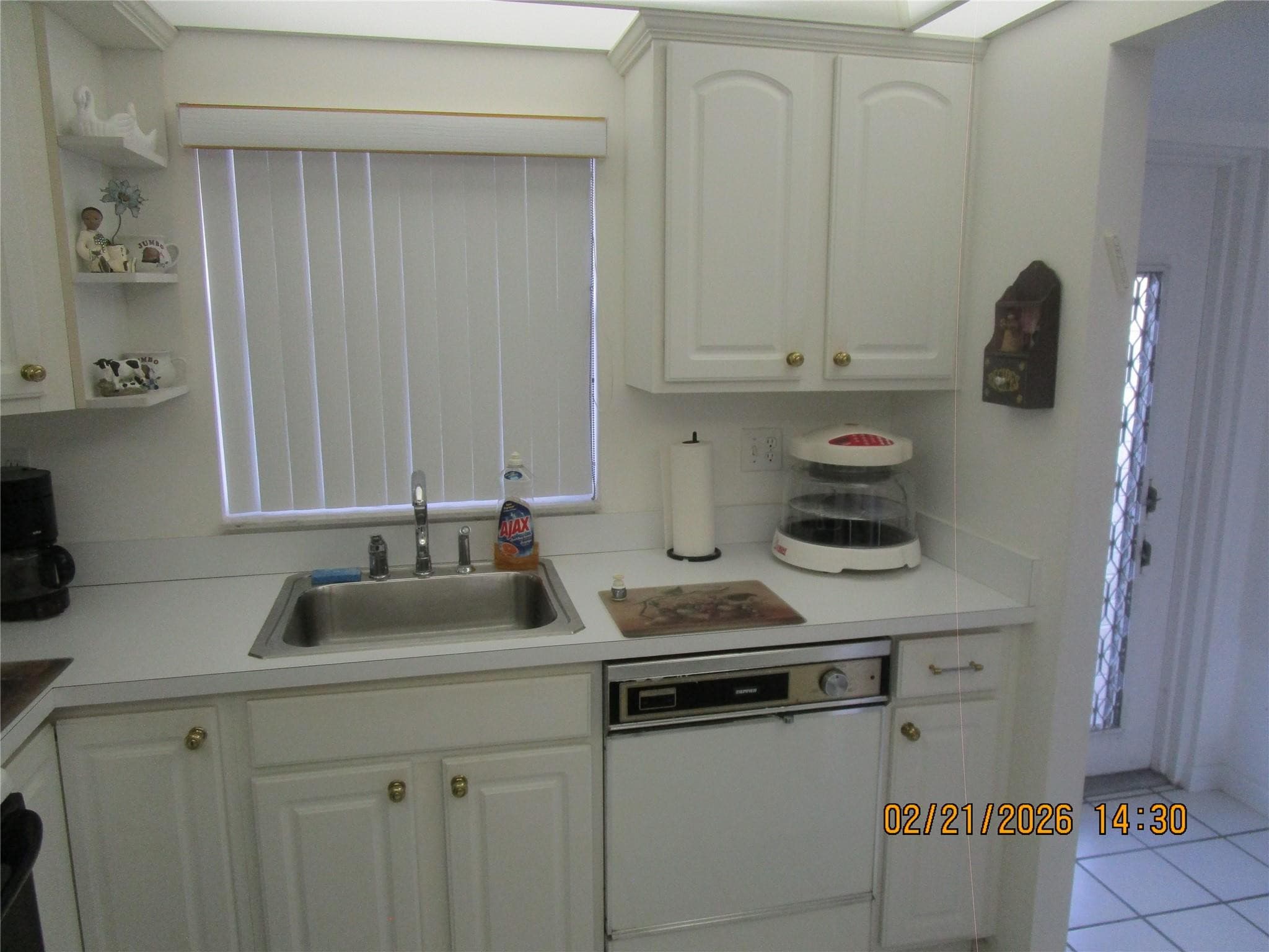 9350 Sunrise Lakes Boulevard 103, Sunrise, FL 33322 — photo 4 of 23