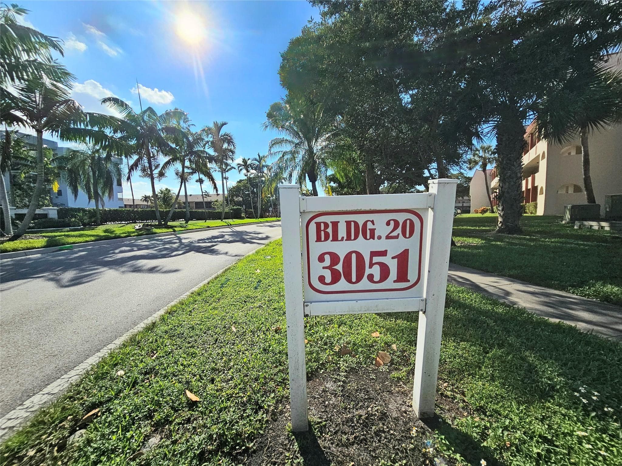 3051 Sunrise Lakes Drive 203, Fort Lauderdale, FL 33322 — photo 4 of 32