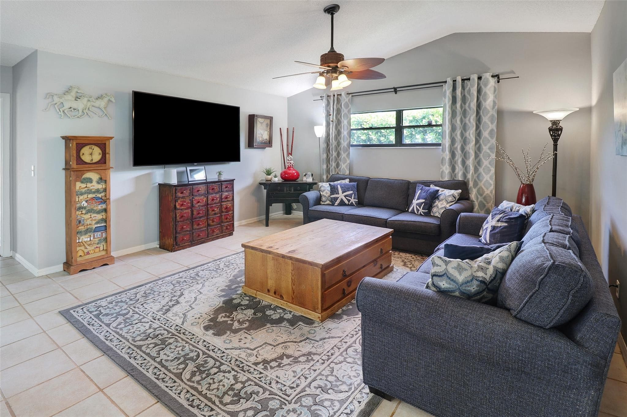 231 SE 9th Street, Dania Beach, FL 33004 — photo 24 of 53