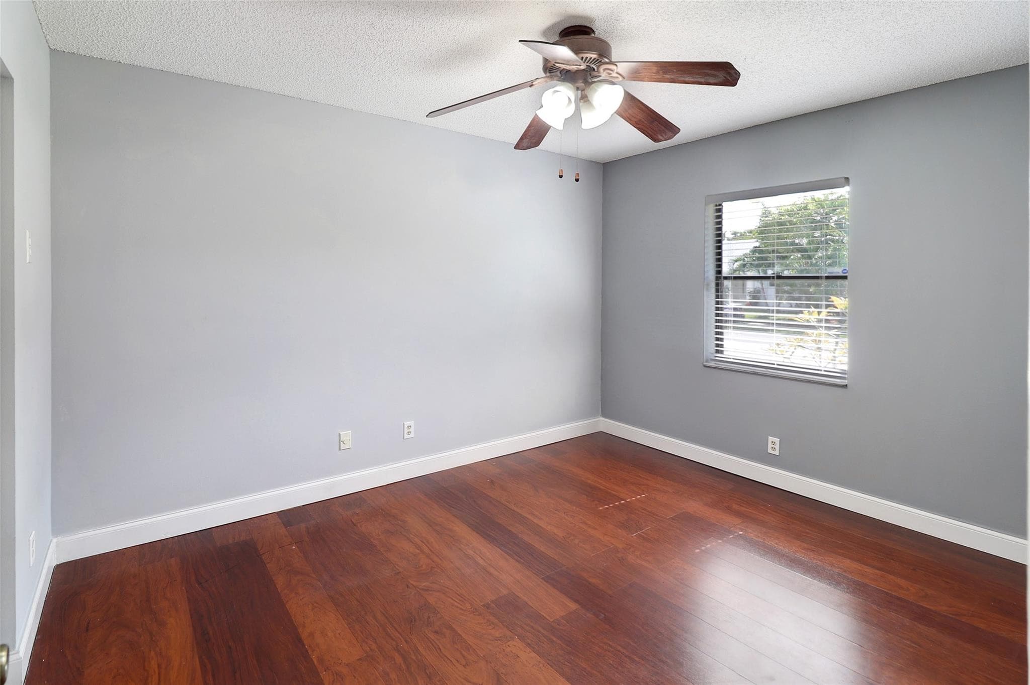 231 SE 9th Street, Dania Beach, FL 33004 — photo 15 of 53