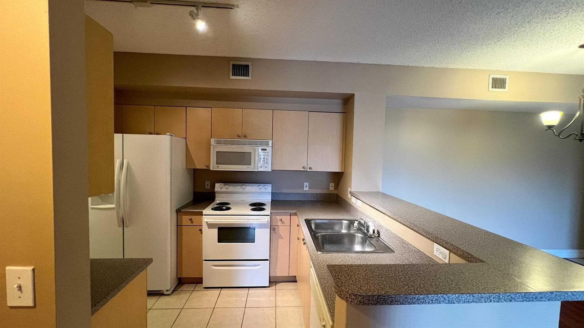 7950 N Nob Hill Road 203, Tamarac, FL 33321 — photo 7 of 24