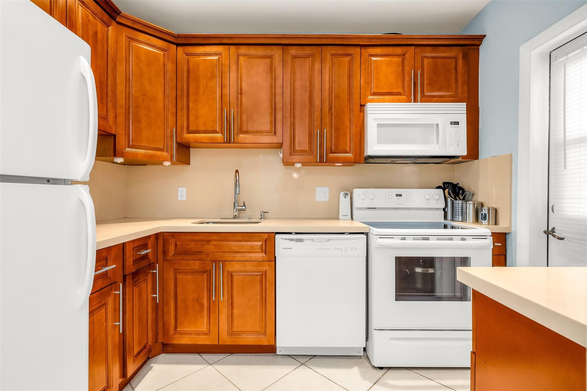 400 NE 20th Street C311, Boca Raton, FL 33431 — photo 13 of 30