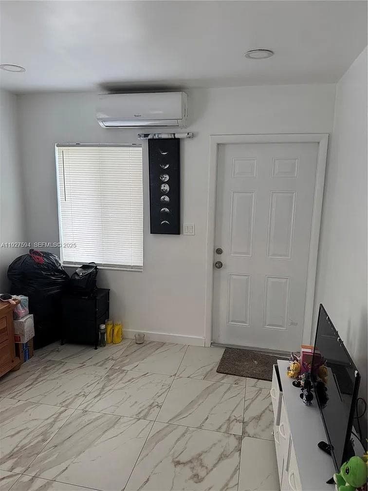 3932 SW 12th Place, Fort Lauderdale, FL 33312 — photo 7 of 13