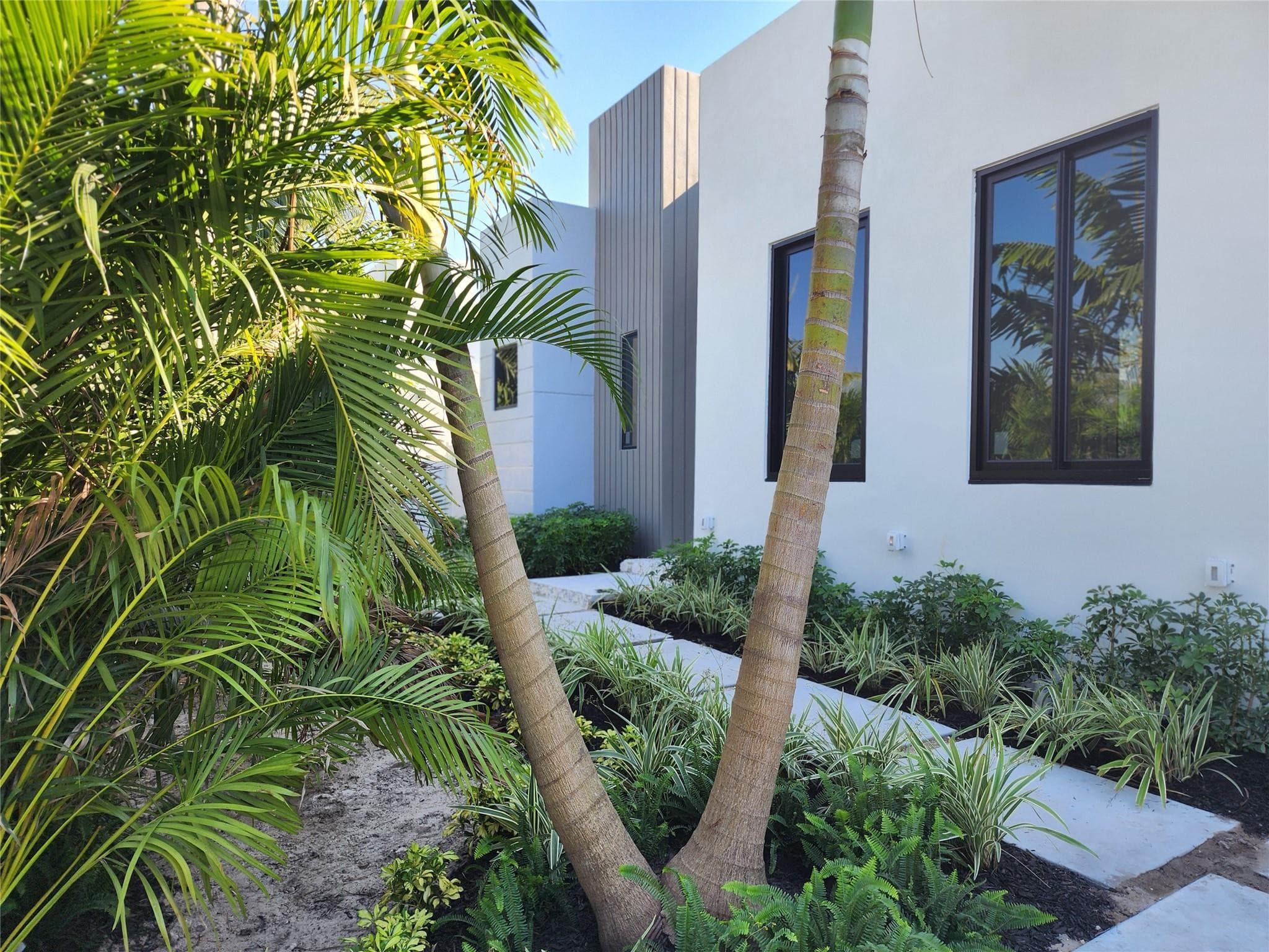 40 NE 16th Place, Fort Lauderdale, FL 33305 — photo 23 of 44