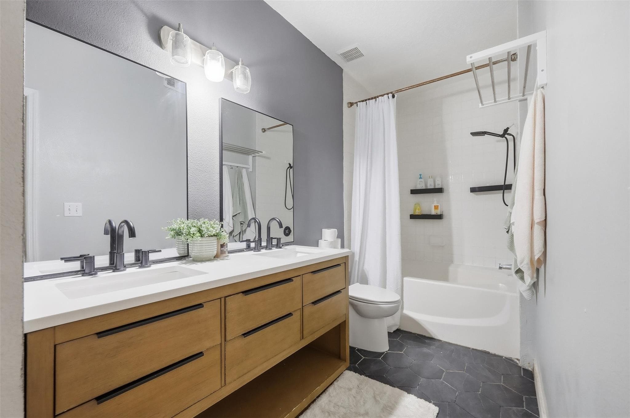 5518 Metrowest Boulevard 11-104, Orlando, FL 32811 — photo 18 of 20