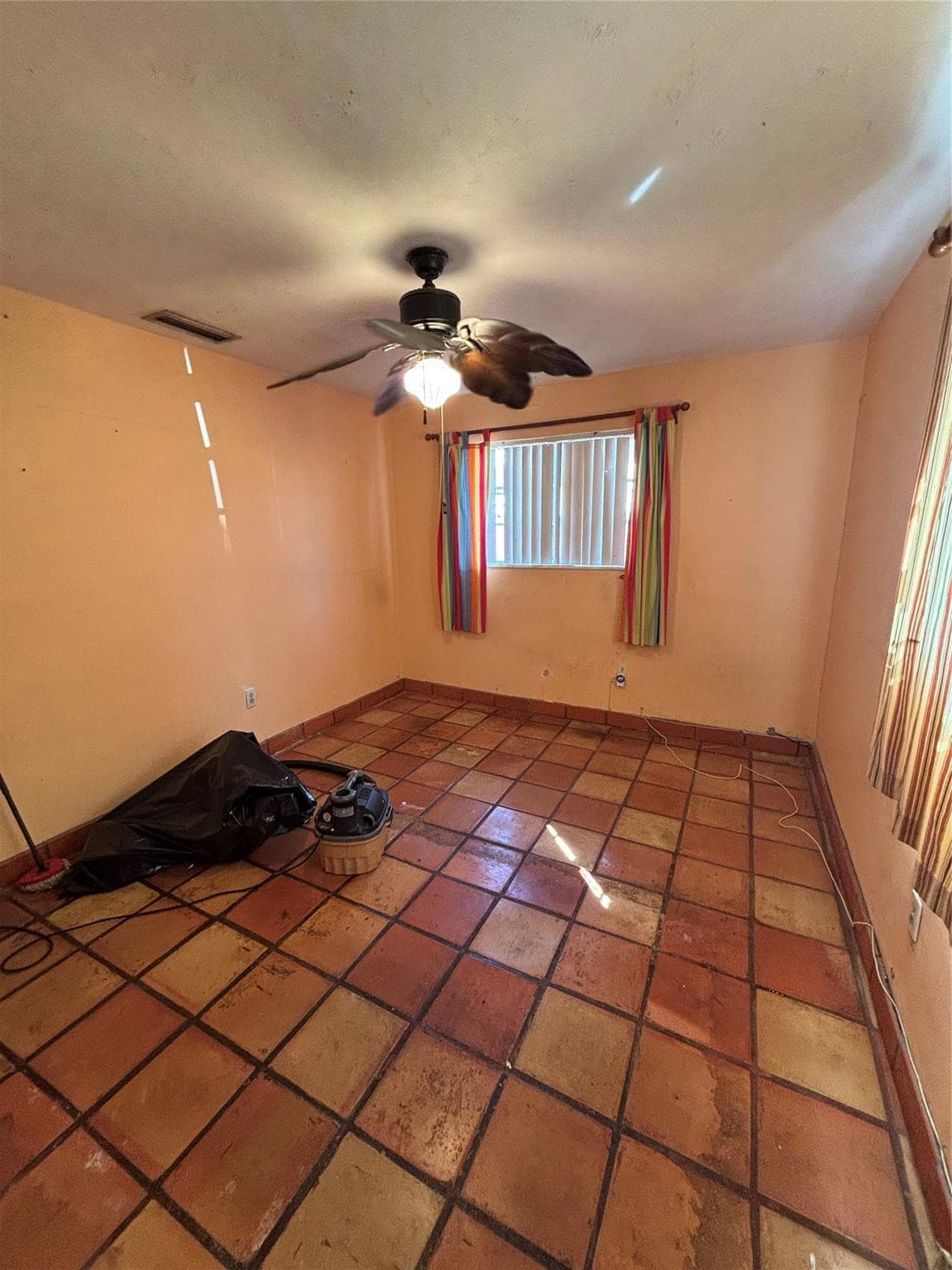 9261 SW 68th Street, Miami, FL 33173 — photo 4 of 24