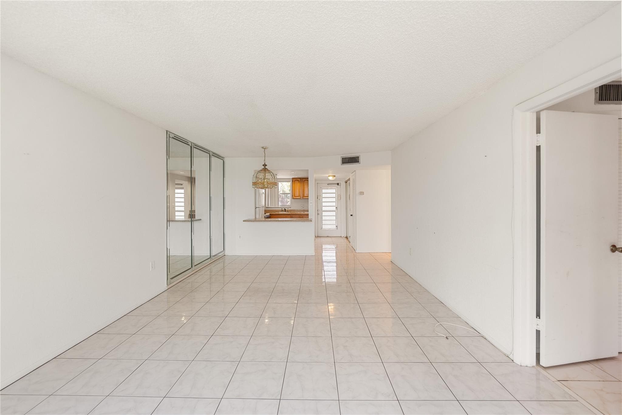 8081 N Sunrise Lakes Drive 203, Sunrise, FL 33322 — photo 8 of 19